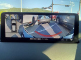 360&deg;ビュー:全方位を確認できて駐車も簡単です。