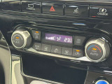 オートエアコンで温度を設定するだけで快適な車内環境を維持することができます!