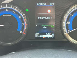 アクセルペダルの踏み加減をエコ運転の域に入るよう運転することで燃費も向上します