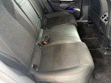 バックカメラにより駐車時の後方確認も楽にできます。