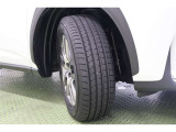 タイヤサイズ 225/60R18。