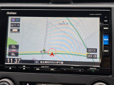 7インチ純正メモリーナビ(VXM-195VFi)を装着しています。目的地設定やルート案内もスムーズに行えます。