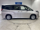 安心感のある力強い走り。静かな車内で家族とのおしゃべりが盛り上がります。