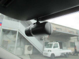 もし事故を起こしてしまったら・・運転中の映像と音を記録するドライブレコーダーです!万が一の備えに☆ドライブの思い出に☆