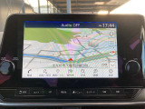 NissanConnectナビゲーションと車載通信機を通じ、ネットワークへ繋げる事で様々なサービスを提供。プロパイロットの連動だけでは無く、豊かなカーライフを実現致しました。