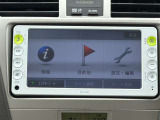【カーナビゲーション】タッチパネルや音声操作に対応した高精度カーナビを搭載。快適性と操作性を両立し、旅行や長距離ドライブでも安心して目的地まで移動できます。