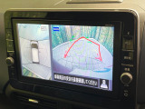 【アラウンドビューモニター】専用のカメラにより、上から見下ろしたような視点で360度クルマの周囲を確認することができます☆死角部分も確認しやすく、狭い場所での切り返しや駐車もスムーズに行えます。