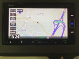 ナビゲーションはフルセグTV対応のGathers純正メモリーナビを搭載しています。Bluetoothオーディオ機能がありますので、スマートフォンなどの音楽も再生できます。