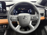 アウトランダー PHEV 2.4 P 4WD 本革シート
