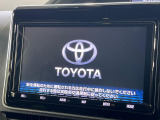 【純正9型ナビ】人気の純正ナビを装備しております。ナビの使いやすさはもちろん、オーディオ機能も充実!キャンプや旅行はもちろん、通勤や買い物など普段のドライブも楽しくなるはず♪