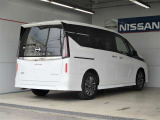 ■家族や仲間とのイベントが多くなる、これからの季節におすすめ!人気のミニバン「日産セレナ」入庫しました。