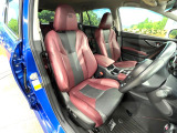 運転席シート廻りは使用感も少なく、良好な状態となっています。丁寧に使われていたことがよくわかりますね。
