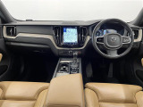 XC60  D4 AWD インスクリプション 4WD 本革シート