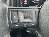 運転中も便利なステアリングスイッチ♪