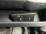 ETC車載器付きです♪高速道路をスイスイと通過!で、キャシュレス!クルマは料金所をノンストップで通過することができます☆