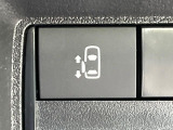 【パワースライドドア】スマートキーや運転席のスイッチでスライドドアの開閉が可能♪電動だから力を入れてドアを開ける必要が無く、小さいお子様でも、重い荷物を持っている時もラクに開け閉めできます♪