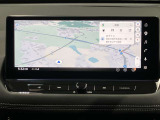 メ-カ-ナビが付いて、多彩な機能が使えます、お出かけの時も目的地をナビが案内してくれるので、安心してお出かけ出来ます♪♪