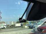 ドライブレコーダー付きです。安心してドライブをお楽しみ下さいませ。