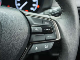 ◆アダプティブクルーズコントロール◆予め設定した車速内でクルマが自動的に加減速。前走車との適切な車間距離を維持しながら追従走行します。【LKAS】車線維持支援システムでステアリング操作を支援。