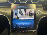バックカメラにより駐車時の後方確認も楽にできます。