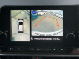 アラウンドビュー☆空から見下ろすような視点で、スムーズな駐車と安全確認をサポート!運転の心強い味方になってくれます♪