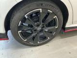 日産純正アルミホイール