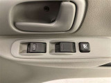 運転席から操作可能なパワーウィンドウ!
