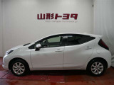 アクア  1.5 Z E-Four 4WD