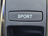 SPORTモード搭載。アクセルレスポンスが向上し、力強い走りを楽しめます。