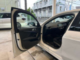 BMW正規ディーラー BMW Premium Selection調布の認定中古車です。厳しい基準をクリアした高品質車両のみ販売。BMW認定中古車保証付き(最長4年・距離無制限)、全国納車対応可能です。