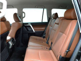 走りにこだわりながら収納力も持ち合わせたお車です。荷物を載せて軽快なドライブを楽しめますよ♪