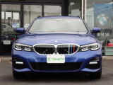 BMW在庫保有台数常時100台以上!ご来店の際はBMW本店(厚木市下荻野140-1)にご来店ください!弊社自慢の全天候型ショールーム!BMW在庫保有台数常時100台以上ございます!