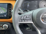 運転席まわりの画像です。