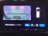 バックでの車庫入れも安心です! リアカメラが付いているバックモニター付のナビを装備しております。バンパーについているソナーや、操作線もついており距離感も画面から確認できます。