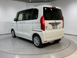 ご納車までの期間ですが、県内のお客様は1、2週間、県外のお客様は2、3週間ほどでご納車が可能となります。但し、お支払いや書類の状況によっては多少の前後もありますので、その際には何卒ご了承下さい。