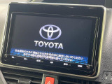 【大画面ナビ】人気の大型9インチナビを装備。存在感のある大画面はインパクト大!ナビ利用時のマップ表示は見やすく、テレビやDVDは臨場感がアップ!いつものドライブがグッと楽しくなります♪
