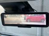 スマートルームミラー付ですのでお荷物が乗っていても後方確認が出来ます。