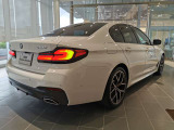 BMWプレミアムセレクション前橋では、高年式低走行モデルからMモデル、年式が経ちなかなかディーラーでは見かけないモデルまで幅広いラインナップで認定中古車を取り扱っております。品質に自信があります。