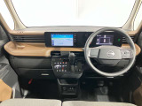 運転席の見晴らしのよさで右折時に気になる斜め方向も良く見えるので安心して運転できます