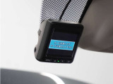 ◆ドライブレコーダー◆映像・音声などを記録する自動車用の装置です。 もしもの事故の際の記録はもちろん、旅行の際の思い出としてドライブの映像を楽しむことができます。