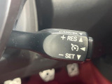【クルーズコントロール】高速道路もラクラク走行。アクセルを離しても一定速度で走行ができ、長距離運転時の負担を軽減!加速・減速も簡単なスイッチ操作で調整できます。