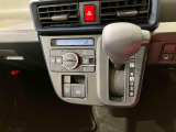 納車前にはプロのメカニックが、各部の点検を行います。ディーラーにしか出来ない品質、そしてサービスできっと満足していただけると思います!