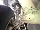 お車を安心してお乗りいただく為には、足回りの定期点検が欠かせません。サービスサポート(有償保証)では無料点検もご提供しており、安心のカーライフをお過ごしいただけるサポート体制が整っています。