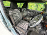 運転席シート廻りは使用感も少なく、良好な状態となっています。丁寧に使われていたことがよくわかりますね。