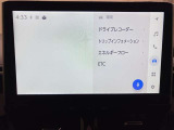 車載カメラの映像を内蔵メモリに録画します。常時録画だけでなくエアバッグ作動時の自動録画や音声認識による手動録画もできます。録画した映像はディスプレイオーディオで再生できUSBメモリへの転送も可能です。