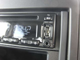 こちらにUSBとAUX端子ついてます!