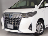 ★展示前点検実施★特殊な機材も用いて、前車点検を実施しております!