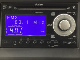 純正CD・USBコンポにはCD再生のほかに、AUX入力端子・USB端子がついてますので外部入力から音楽などを楽しめます。