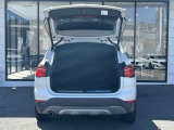 BMWを熟知したメカニックによる、360度の納車前点検。ドイツ本国と同様の教育・訓練を受けたメカニックが徹底的に点検、整備した後にお客様にお引渡しします。