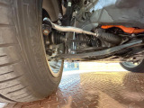 お車を安心してお乗りいただく為には、足回りの定期点検が欠かせません。サービスサポート(有償保証)では無料点検もご提供しており、安心のカーライフをお過ごしいただけるサポート体制が整っています。